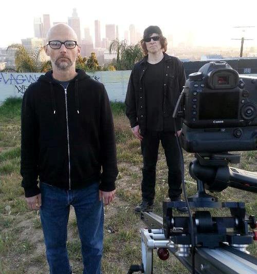 Moby and mark Lanegan team up for single and video