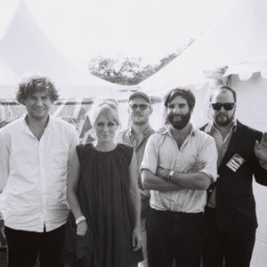 Shout Out Louds share Prins Thomas Diskomiks, start tour today