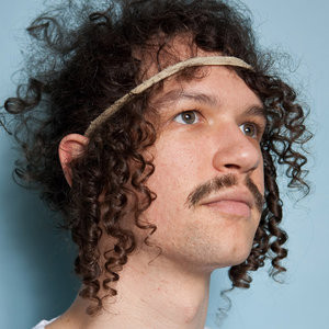 Darwin Deez tours, releases video for You Can't be My Girl