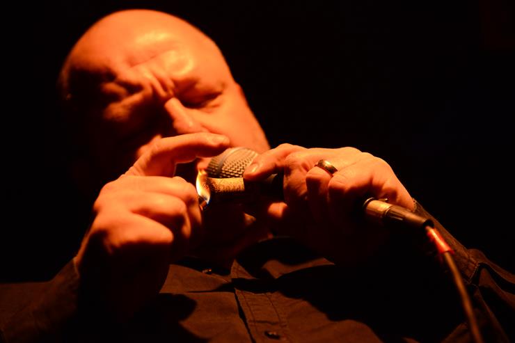 Frank Black announces New Box Set Release Date for Frank Black And The Catholics.