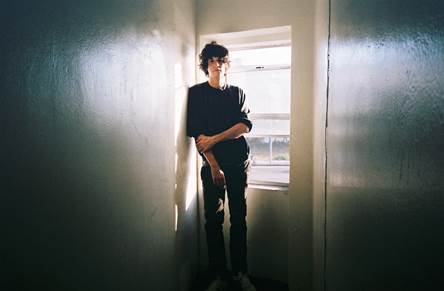 Tobias Jesso JR Shares 'Goon' LP Details, video for the single "How Could You Babe."