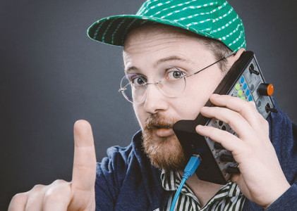 Our interview with singer, Songwriter, Multimedia artist Dan Deacon.