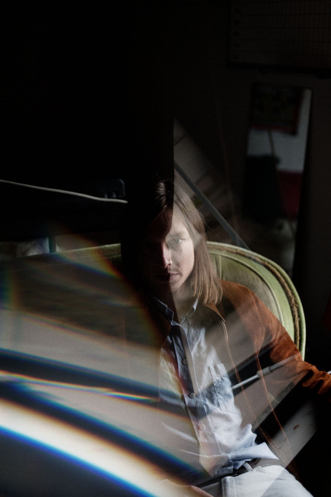 Jacco Gardner shares his new video for "Find Yourself,"