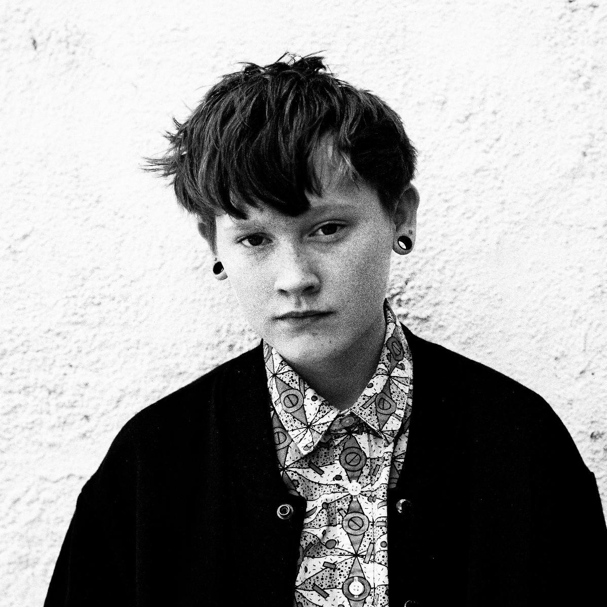 Soak covers Led Zeppelin's "Immigrant Song."