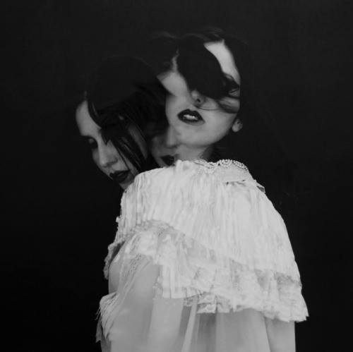 Chelsea Wolfe has Released a new Video for the track "Carrion Flowers" from her forthcoming album 'Abyss'