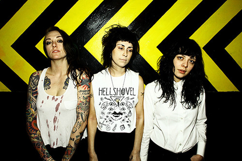 The Coathangers share new song from their split with Black Lips,
