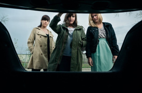 The Beverleys share the video for their album title-track "Hoodwink"