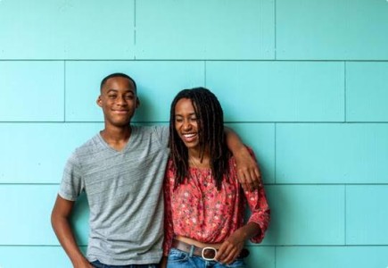 Brother-sister duo Charlie Belle reveal shows Brother-sister duo Charlie Belle to make NYC live debut