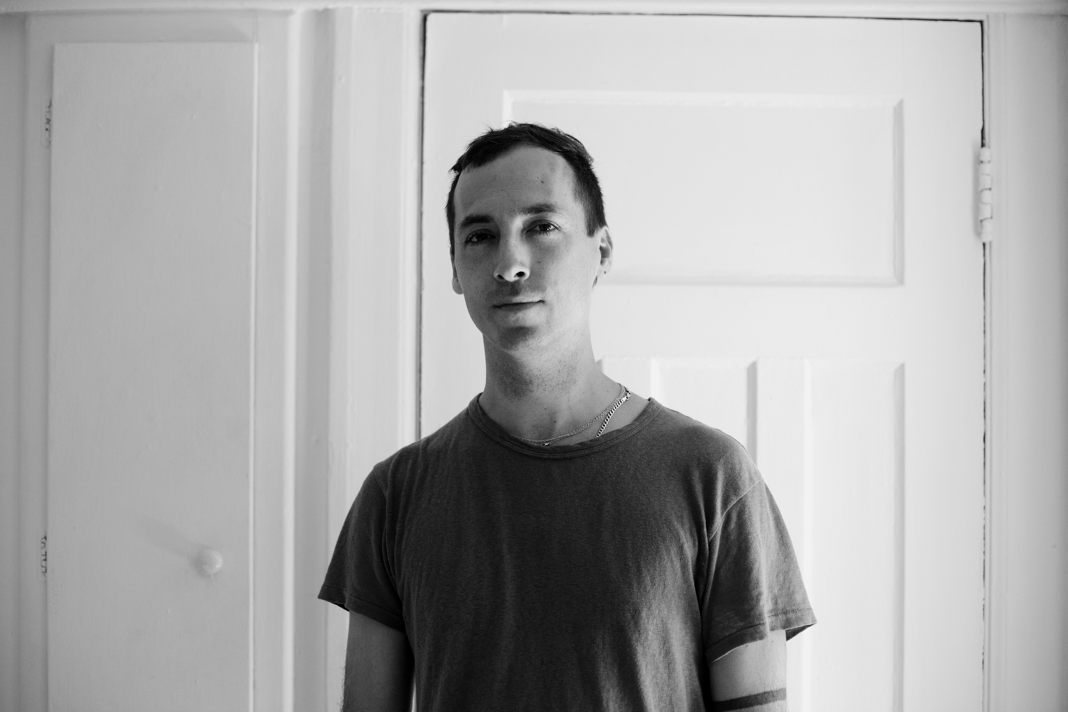 Tim Hecker reveals "Castrati Stack" video, the track comes off his LP 'Love Streams', out April 8, via Paper Bag./4AD