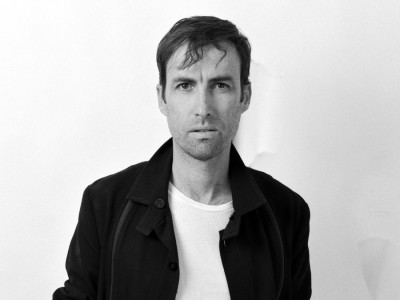 Andrew Bird releases "Left hand Kisses" video, the track features Fiona Apple