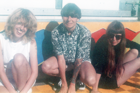 The Courtneys sign to Flying Nun Records, share new single "Silver Velvet".
