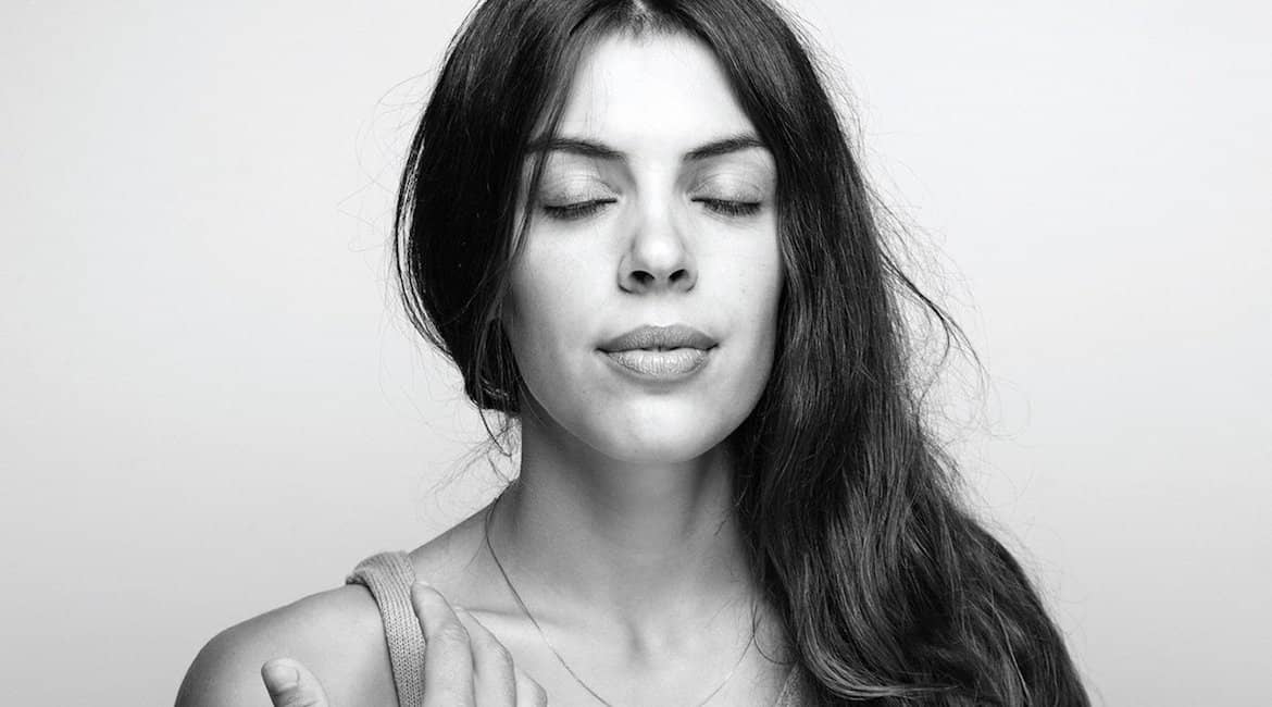 Julie Byrne reveals new live dates, with Whitney, Kevin Morby