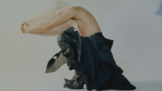 Arca releases new video for "Desafío"