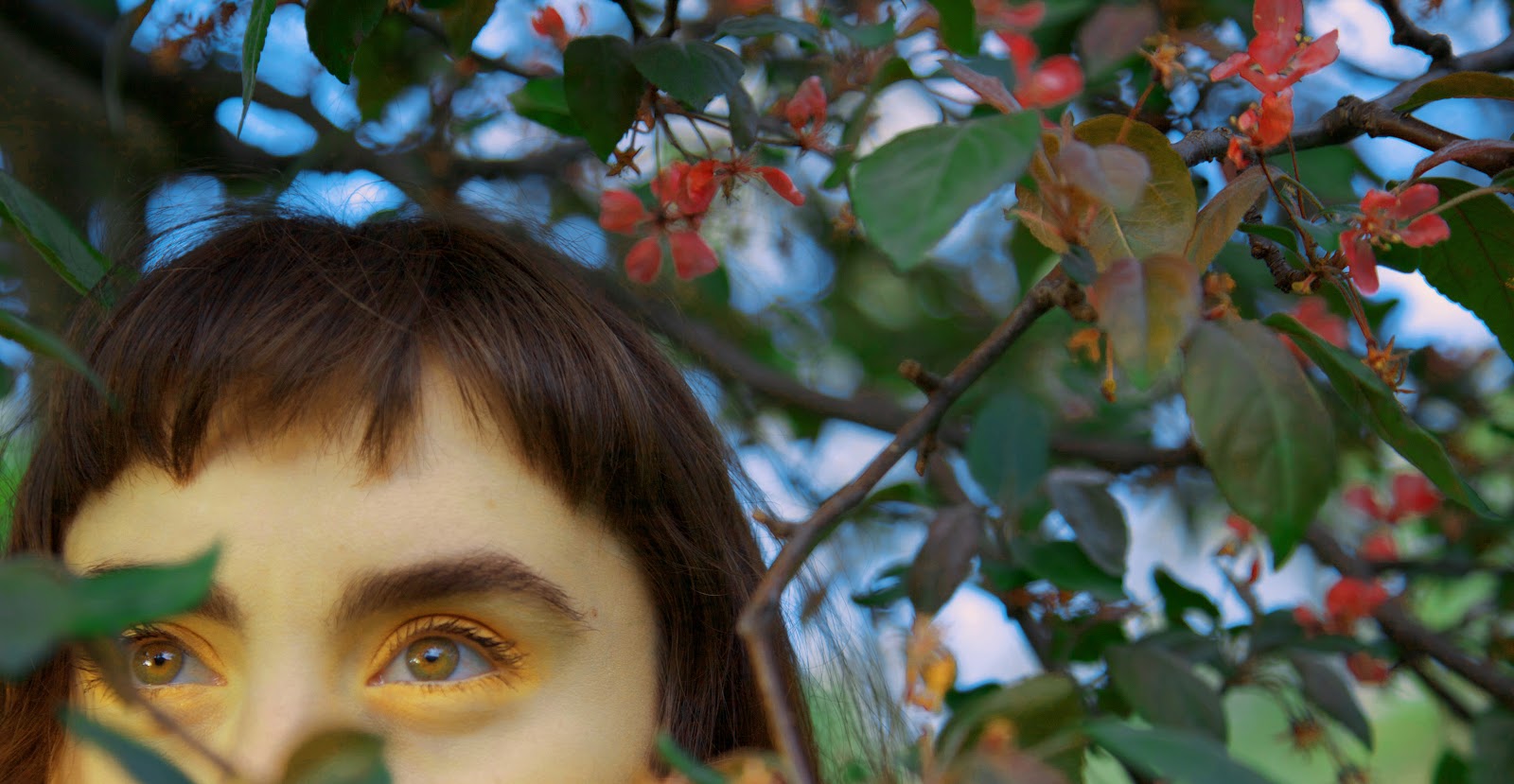 Young Ejecta announces single and 12" 'Build A Fire'