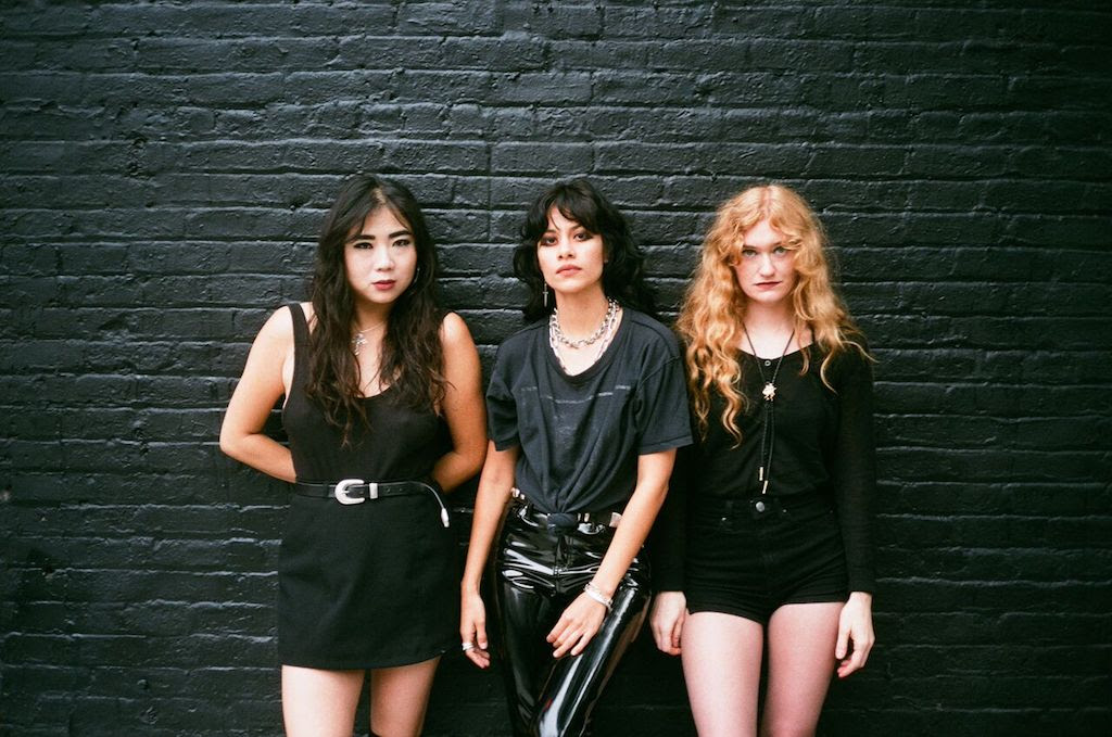 L.A. Witch debut single 'Kill My Baby Tonight'