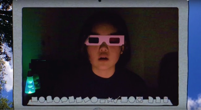 Superorganism debuts video for “Reflections On The Screen”