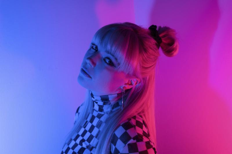 Violet Days Debuts New Single 'Just A Little' Feat. morgxn