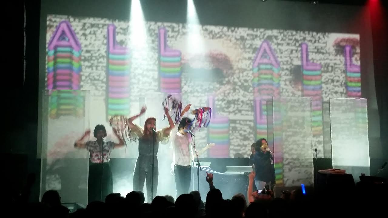 Leslie Chu reviews the August 31st show with Superorganism and Yuno Live in Vancouver