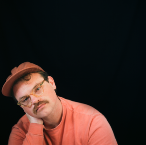 "Mom" by Stephen Steinbrink is Northern Transmissions' 'Song of the Day.' The track is off his current release 'Utopia Teased.'
