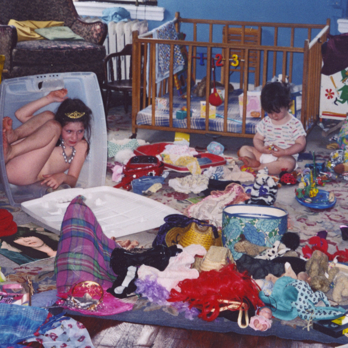 'Remind Me Tomorrow' by Sharon Van Etten, album review by Leslie Chu. The singer/somgwriter's full-length release comes out on January 18th via Jagjaguwar