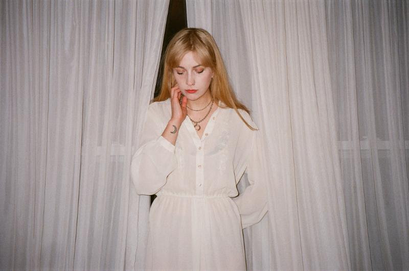 Ellis signs to Fat Possum/Royal Mountain. The labels will re-release her EP 'Fuzz', along with the news Ellis has rekeased a video for "All This Time"