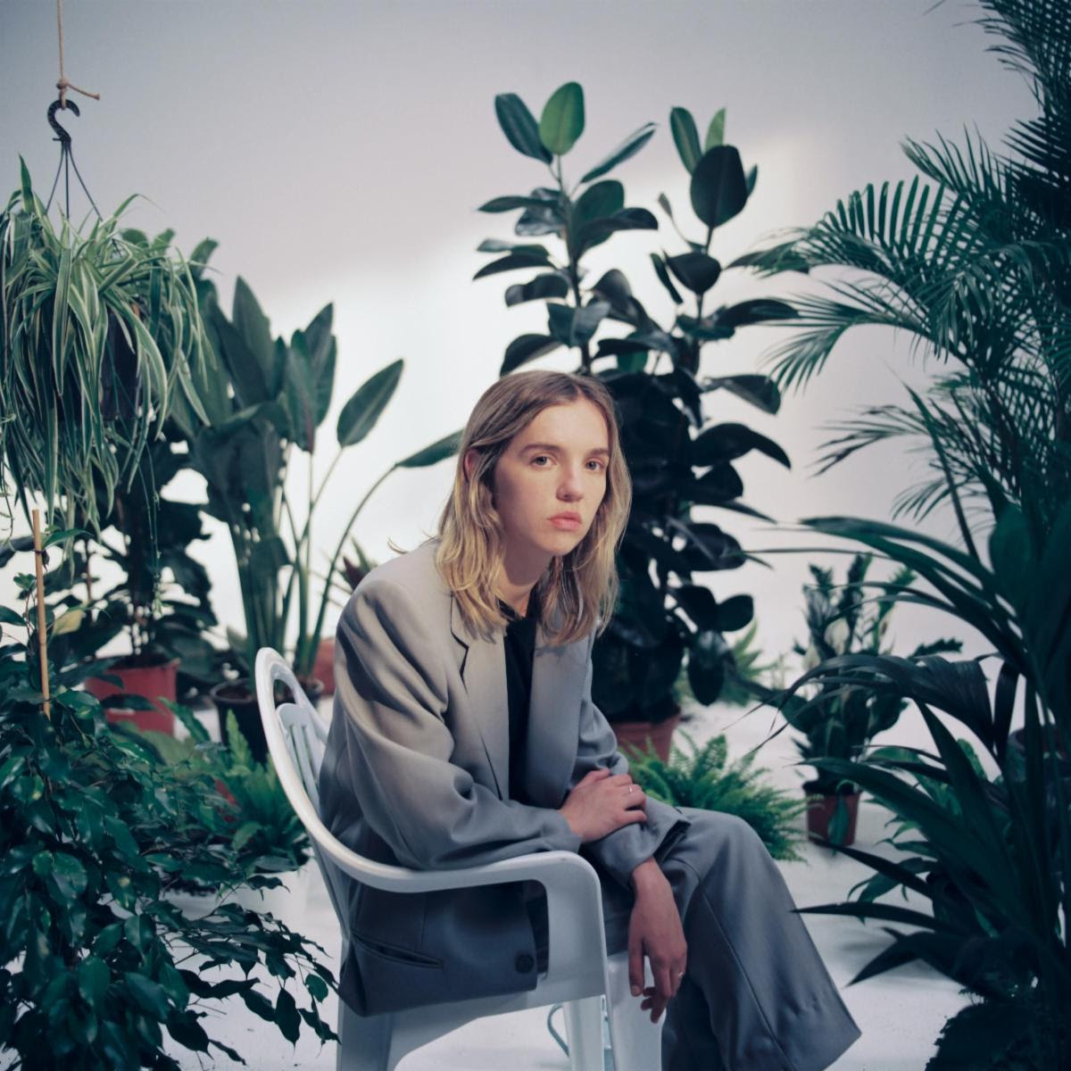 The Japanese House debuts "Chewing Cotton Wool"