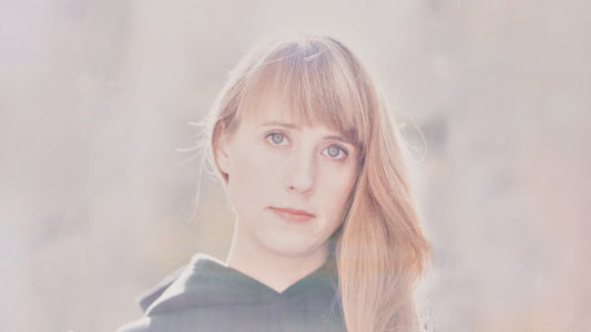 Flock of Dimes, is the solo project of Jenn Wasner (Wye Oak). Today she has released her debut album for Sub Pop, entitled Like So Much Desire