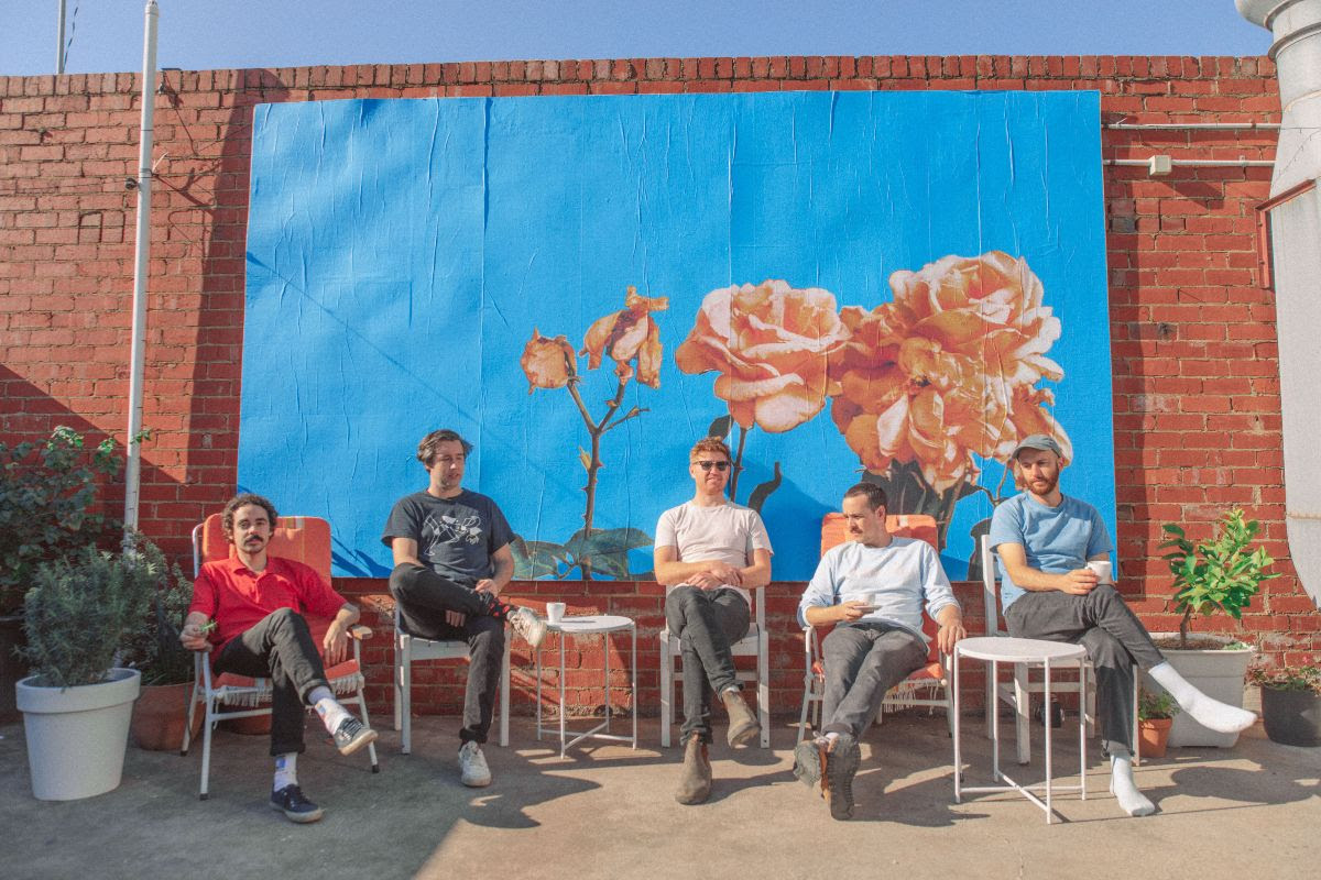 Rolling Blackouts Coastal Fever debut "Cameo"