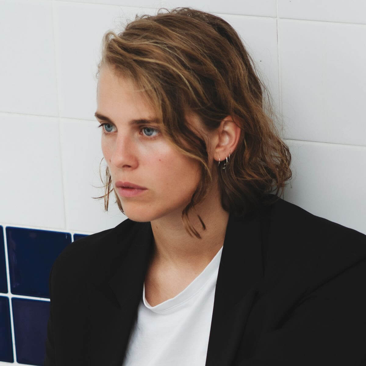 “Between the Bars" by Marika Hackman (Elliott Smith cover) is Northern Transmissions Song of the Day, now available via Sub Pop/Transgressive