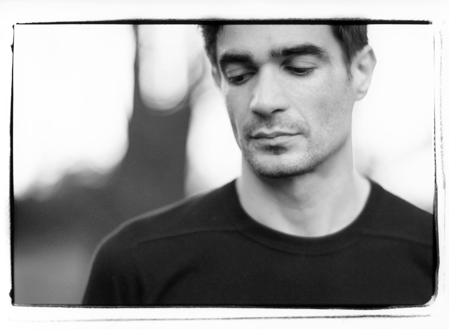 Jon Hopkins, has announced a new album, entitled Piano Versions, the EP will drop on April 16th digitally and July 2nd physically