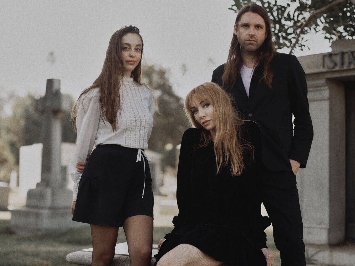 Tashaki Miyaki have shared a new video for "I Feel Fine," the song is off the LA band's LP Castaway, on July 2nd via Metropolis Records