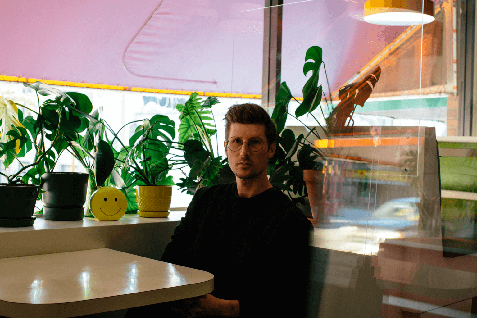 "Swimming" by Teen Daze is Northern Transmissions Song of the Day. The track is off the Vancouver, BC artist's album Interior, out 12/10