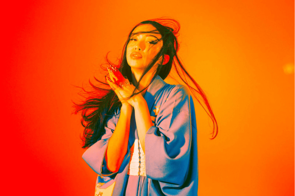 Wallice has shared a new video for her latest single "Little League," the track is now via her label Dirty Hit (Beabadoobee, Rina Sawayama)