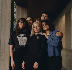 Alvvays have shared two new singles “Belinda Says” and “Very Online Guy.” Both tracks are off their album Blue Rev, out October 7, 2022