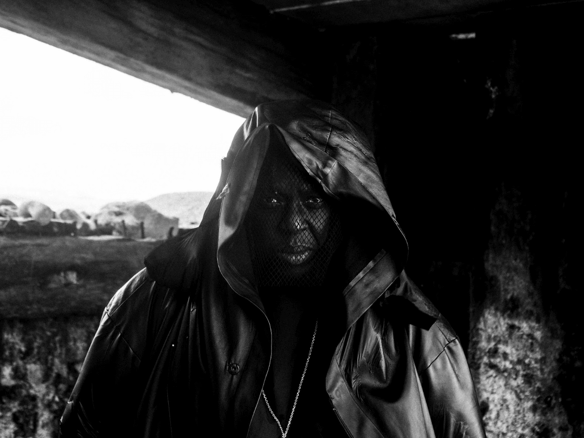 Dave Okumu & The 7 Generations debuts new single “Black Firework.” The track is off the artists EP The Intolerable Suffering Of The Other
