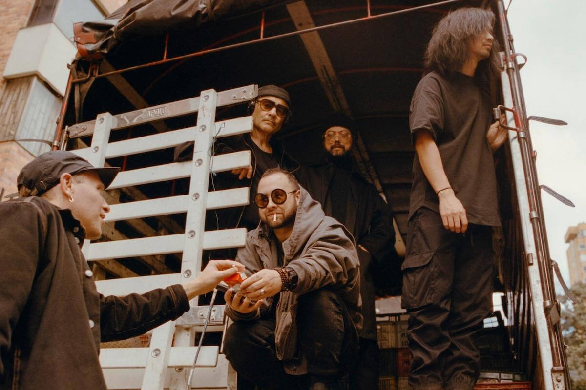 Unknown Mortal Orchestra Debut new single "Meshuggah." The track is off their band's forthcoming release V, available March 17 via Jagjaguwar