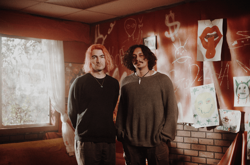 Teenage Wrist release new single "Sunshine." The group's stand-alone single is out today via Epitaph Records and DSPS