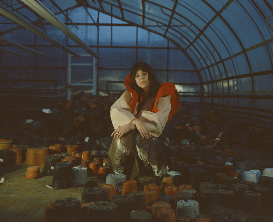 Nanna releases new video for "How To Start A Garden"
