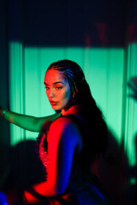 Jorja Smith Shares "Little Things x Gypsy Woman" Remix by L Beats.