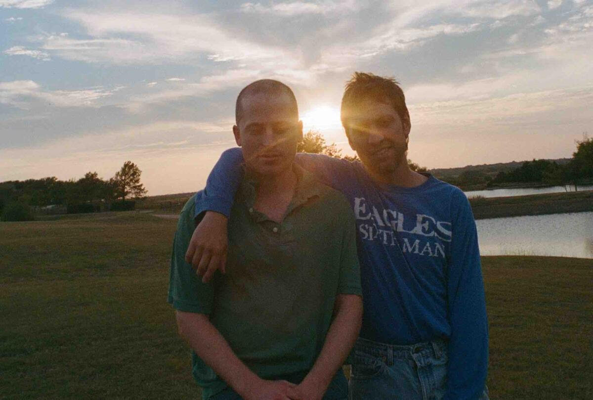 Hovvdy have dropped new single “Jean,” The track is from the Texas duo comprised of Charlie Martin and Will Taylor