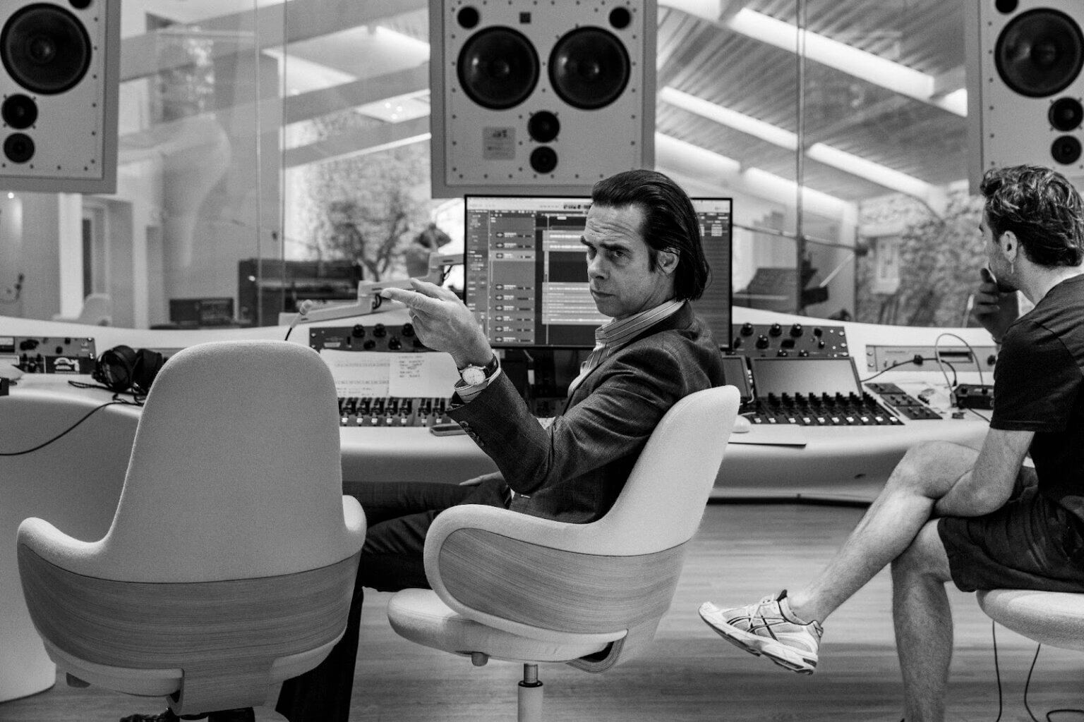 Nick Cave & The Bad Seeds Share New Single "Frogs"