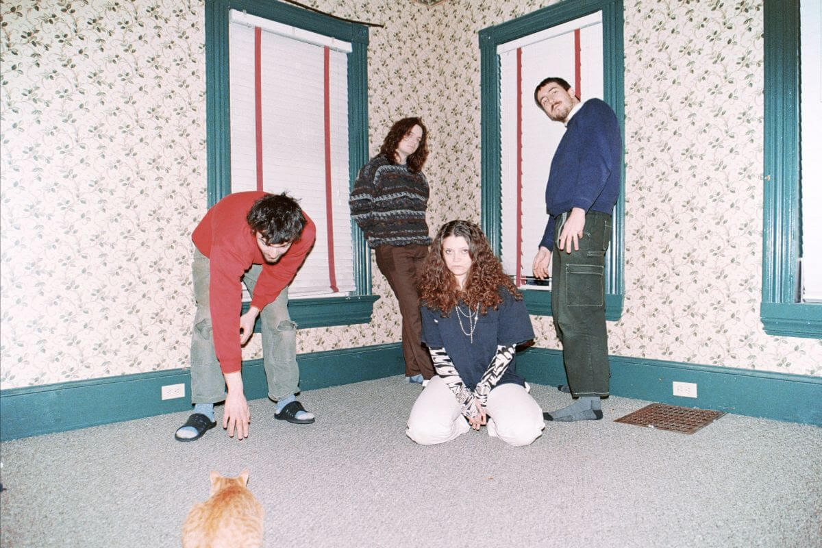 "Dial Tone" by Robber Robber is Northern Transmissions Song of the Day. The track is off the band's forthcoming album Wild Guess