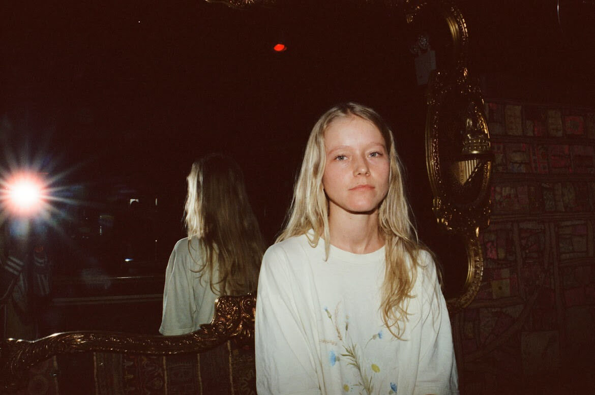 Alice Phoebe Lou drops new single “The World Above.” The track arrives with the news of her tour this Fall supporting Clairo