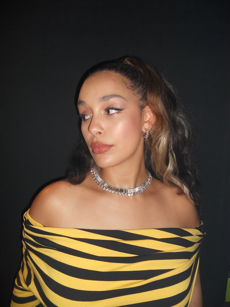 Jorja Smith has released a new double A-side featuring the tracks “Loving You” and “Don’t Let Me Go.” Both tracks are now available to stream