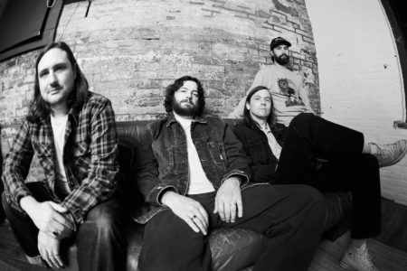 Superheaven debut new video for "Stare At The Void." The track is off the band's forthcoming self-titled LP, out April 27 via Blue Grape