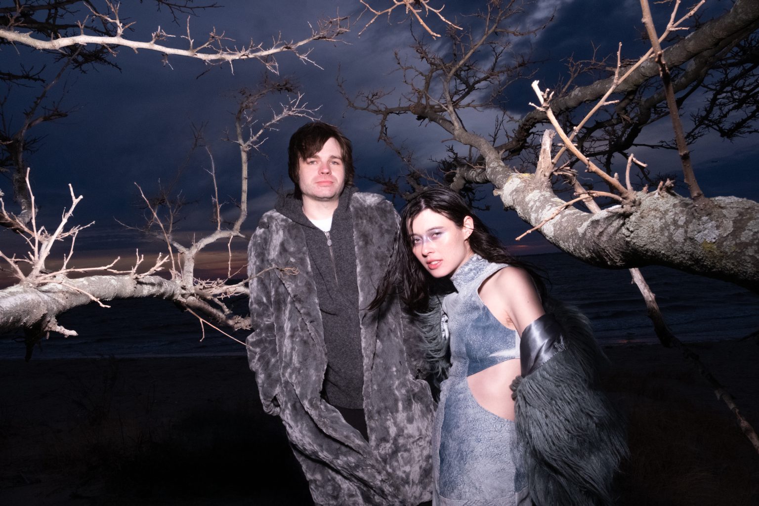 Water From Your Eyes announce new album It's a Beautiful Place, the band's LP drops on 8/22 via Matador. Listen to new single "Life Signs" Water From Your Eyes announce new album It's a Beautiful Place, the band's LP drops on 8/22 via Matador. Listen to new single "Life Signs"