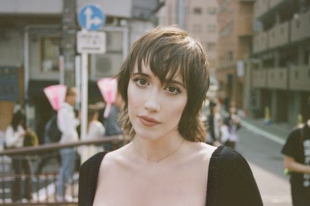 BONZIE has released a new music video for her latest single “lavalamp,” the track is off her album When I Found The Trap Door. Shot in Tokyo