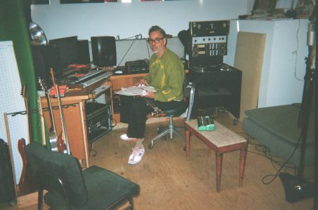 "Infinite Vibrations" by Mocky is Northern Transmissions Video of the Day. The track is off the artist's LP Music Will Explain