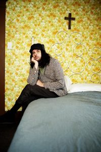 Mitch Rowland debuts new single “Honeybabe." The track is off the singer/songwriter's forthcoming album Whistling Pie out September 12th