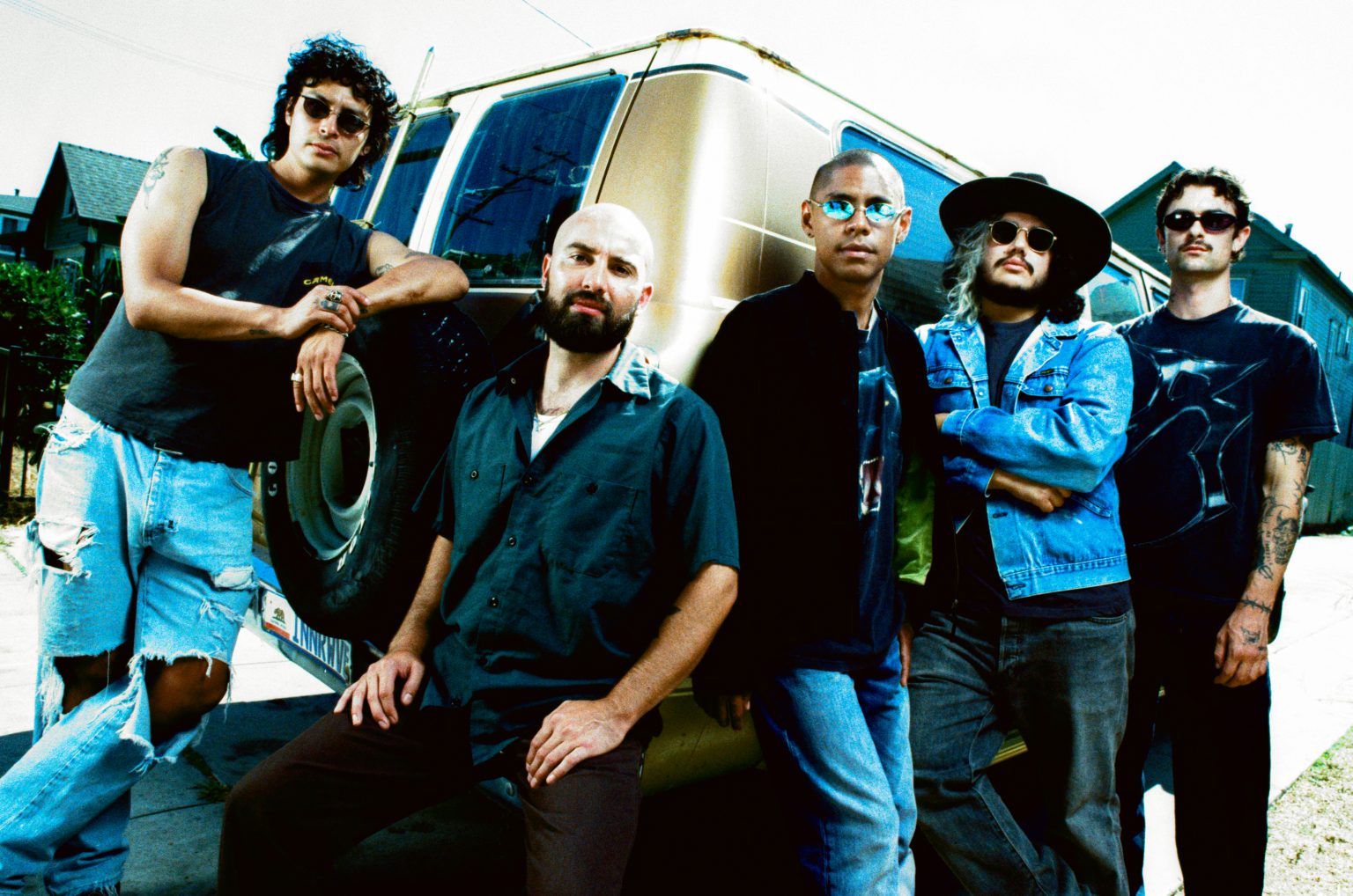 "MADRE" by Inner Wave is Northern Transmissions Song of the Day. The track The California band's track is now out via Nettwerk Records "MADRE" by Inner Wave is Northern Transmissions Song of the Day. The track The California band's track is now out via Nettwerk Records